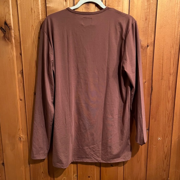 Cuts Clothing Maroon Split-Hem L/S Henley - Picture 4 of 5